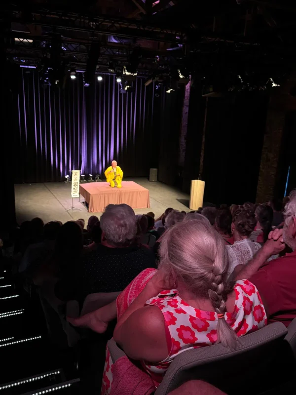 Salle comble (et comblée) à Fosses-la-Ville